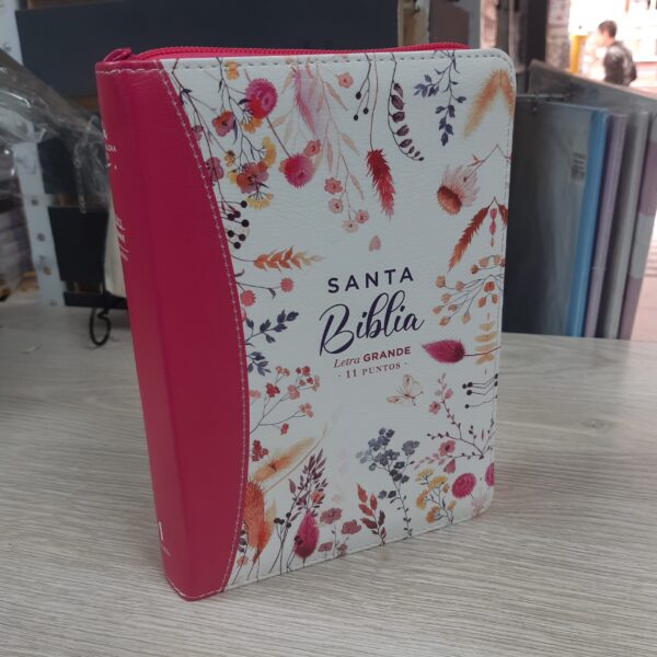 Biblia Letra Grande RV1960 Cierre imit piel con canto pintado primaveral fucsia - Image 2