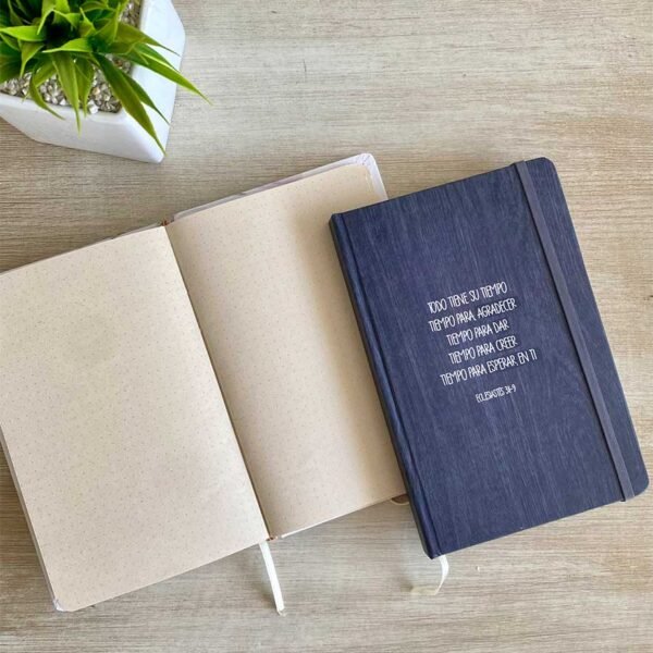 Todo Tiene su Tiempo Negro – Bullet Journal o cuaderno de puntos