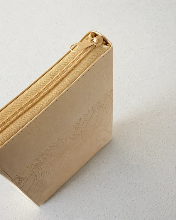 Biblia RVR1960 Letra Grande 11.5 pts – Beige hojas piel cierre - Image 4
